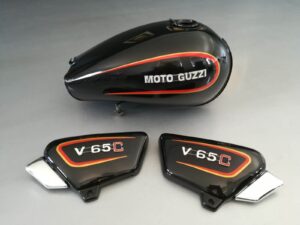 restauro serbatoio moto guzzi stile retrò